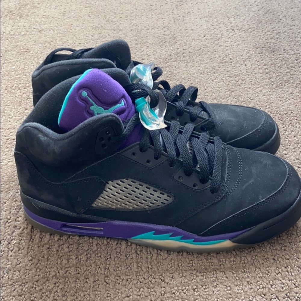 Jordan 5 Retro Black Grape